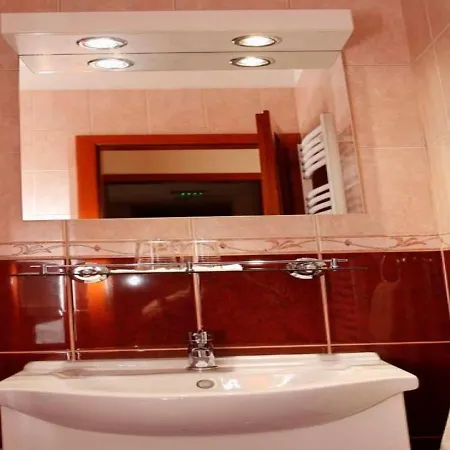 Pensjonat Hatar Csarda Panzio Bajánsenye